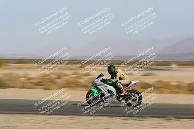 media/Apr-10-2022-SoCal Trackdays (Sun) [[f104b12566]]/Speed Shots Back Straight (930am)/